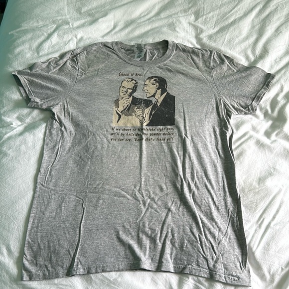 Revelstoke T-Shirt. Mens Medium. Pit-Pit 19”. Gildan Soft Cotton. - Picture 1 of 5